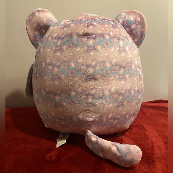 Michaela the Cheetah Squishmallow - Picture 3 of 6